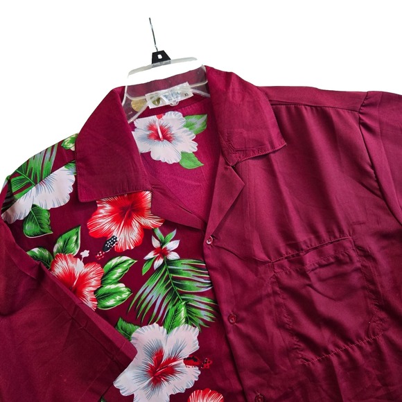 Other - V.H.O Mens Size XL Red Floral Short Sleeve Tropical‎ Hawaiian Button Down Shirt